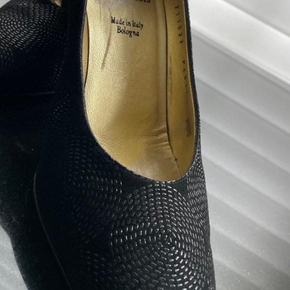 Bruno Magli Vtg Textured Black Pump Size 7.5 - Picture 10 of 13